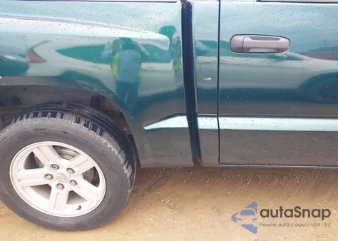 2011 Ram Dakota Bighorn/Lonestar from USA, damaged, VIN 1D7RW3GP2BS533135